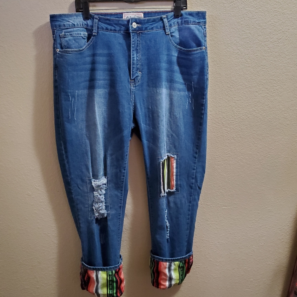 L&B distressed cuffed jeans